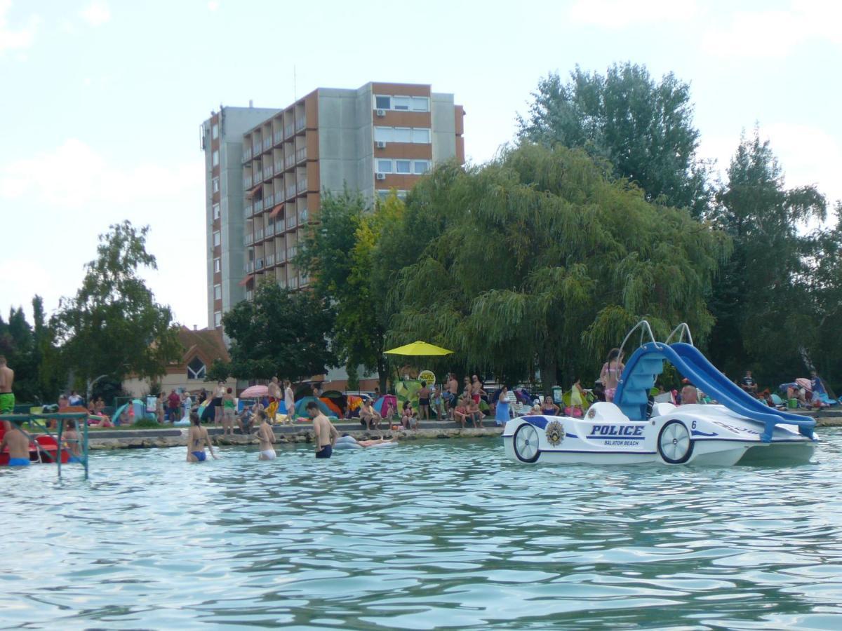 Vizparti Sas Apartman Шиофок Экстерьер фото