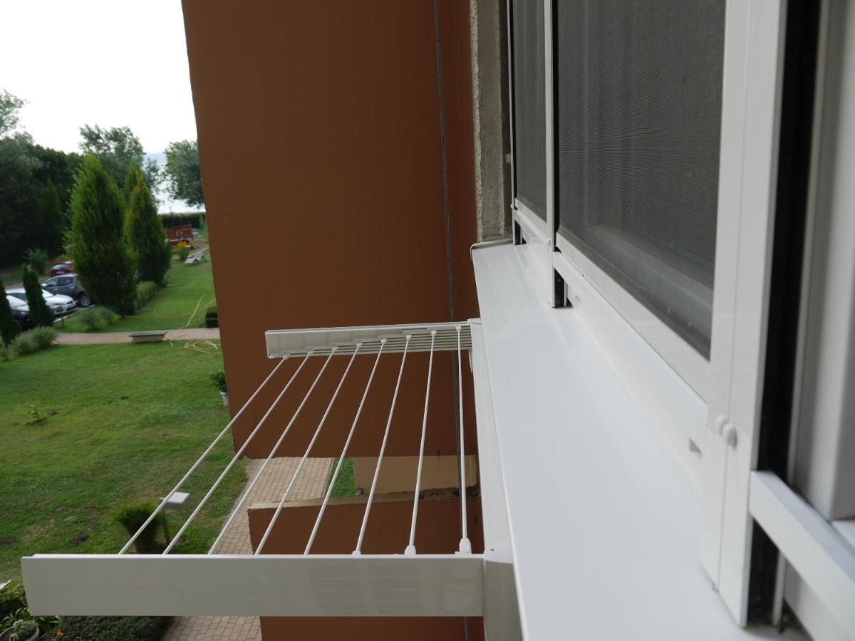 Vizparti Sas Apartman Шиофок Экстерьер фото
