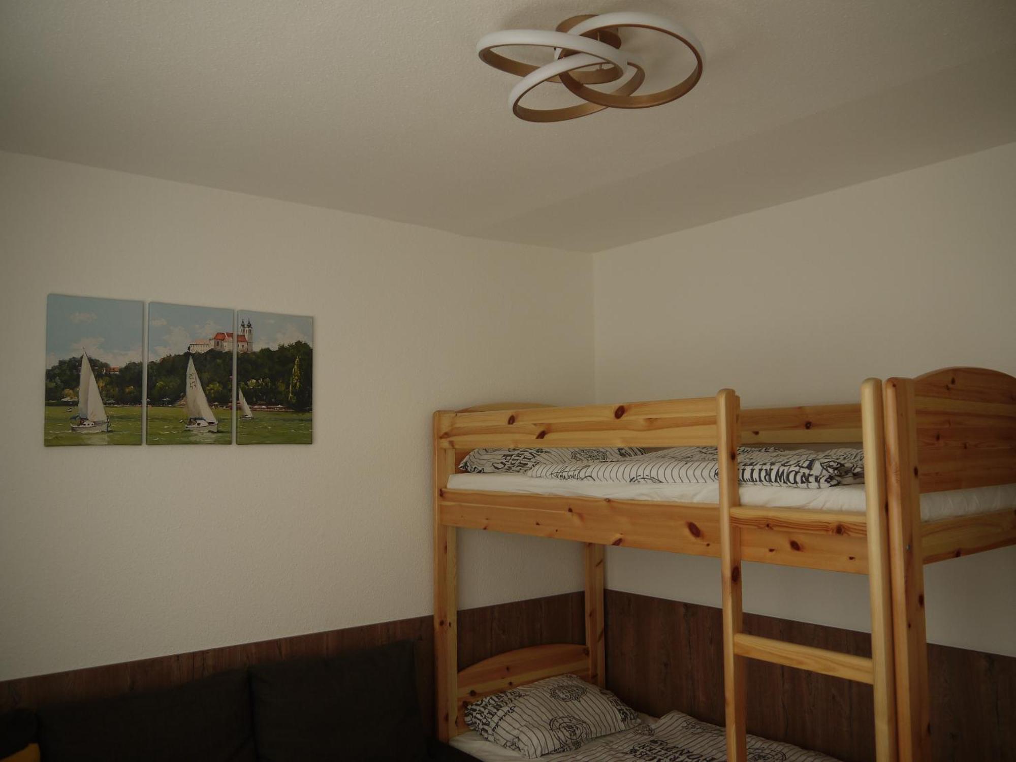 Vizparti Sas Apartman Шиофок Экстерьер фото